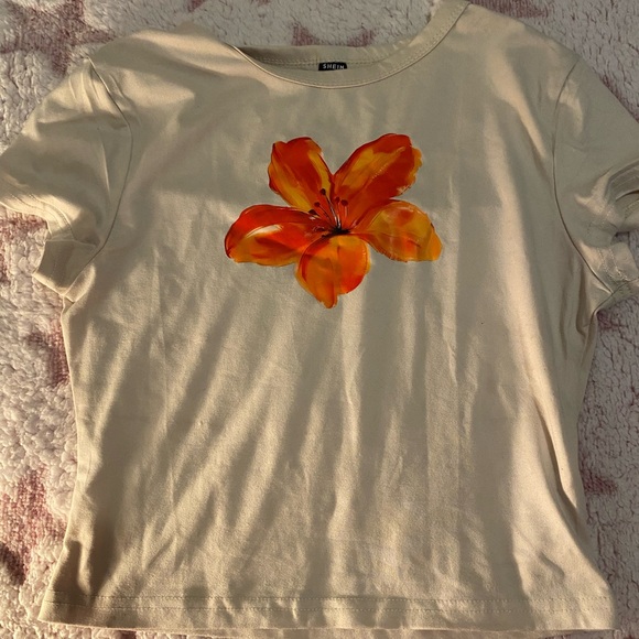 SHEIN Tops - baby tee small women’s size